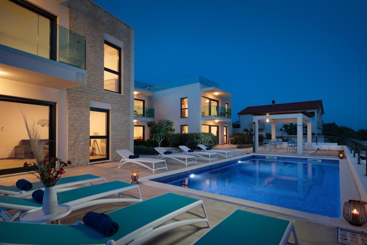 Sun Resort Apartments เซตเชโว ภายนอก รูปภาพ